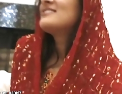 Whats her name?Indian sexy kashmiri anglo gold digger gets fucked off out of one's mind american gu